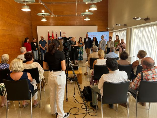 La Peña de 'La Crilla' presenta el nuevo recetario sobre platos tradicionales murcianos recopilados por Natividad Aznar - 3, Foto 3