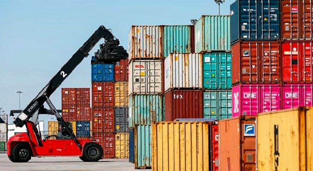 Las empresas de la Región elevan sus exportaciones un 6,6 por ciento y alcanzan los 7.460 millones en el primer semestre Las empresas de la Región elevan sus exportaciones un 6,6 por ciento y alcanzan los 7.460 millones en el primer semestre