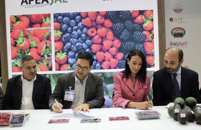 Empresa firma un acuerdo con el Gobierno del estado mexicano de Jalisco para impulsar el intercambio de experiencias en áreas como la tecnología aplicada o la producción agrícola - 2, Foto 2