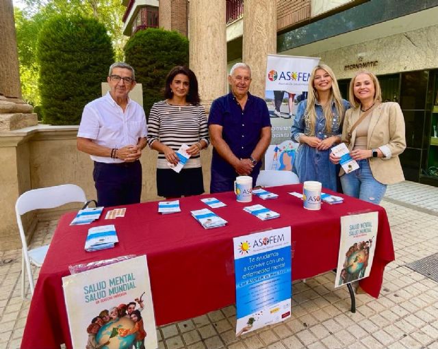 El Ayuntamiento se suma a ASOFEM Lorca para conmemorar el Día Mundial de la Salud Mental - 2, Foto 2