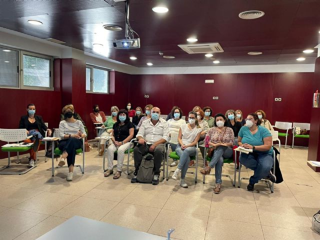 Comienza la formación específica a los profesionales que atienden a trabajadoras del SMS víctimas de violencia - 1, Foto 1