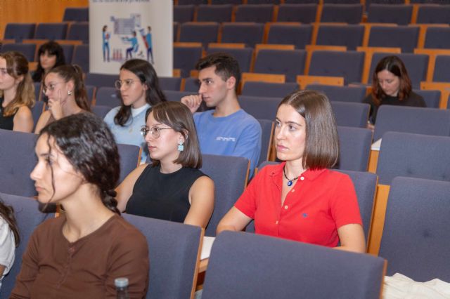 La Universidad de Murcia, comprometida con la formación de las nuevas generaciones de profesionales sanitarios - 2, Foto 2