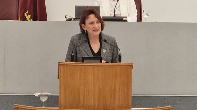 La Asamblea da luz verde a la propuesta de Podemos de incluir la ampliación del FEVE en los presupuestos regionales a pesar de la oposición del PP - 1, Foto 1