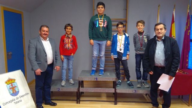 The Local School Sports Chess Phase brought together 57 schoolchildren from the different schools, Foto 4