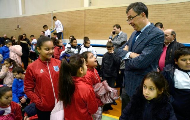 La nueva Escuela de Fútbol Sala ElPozo abre sus puertas en el barrio de La Paz con un centenar de jóvenes y niños en sus filas - 3, Foto 3