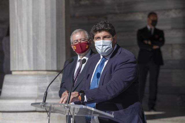 López Miras clausura el acto de homenaje a los diez diputados del antiguo Reino de Murcia que participaron en la redacción y aprobación de la Constitución de 1812 - 2, Foto 2