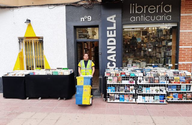 La librería murciana La Candela se alía con Correos para la gestión de sus envios - 1, Foto 1