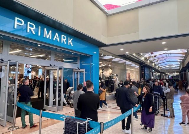 Histórico aumento de visitantes tras la inauguración de Primark en Parque Almenara - 1, Foto 1