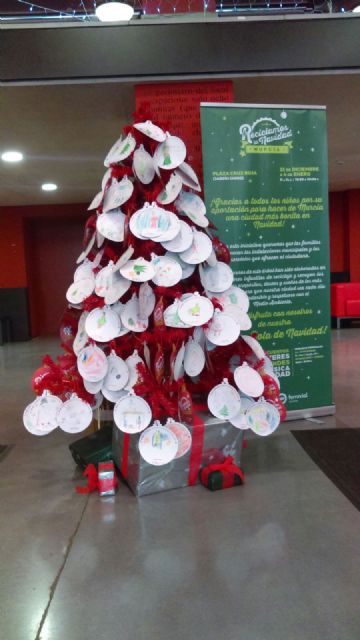 Más de 10.000 murcianos han disfrutado de las actividades de la campaña ´Reciclamos la Navidad´ - 1, Foto 1