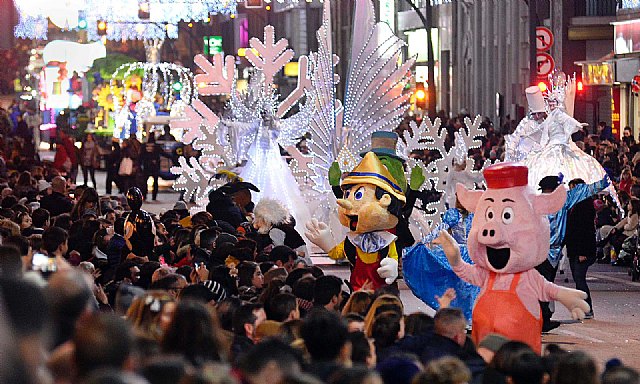 70.000 personas disfrutan de la Cabalgata de los Reyes Magos en Murcia - 2, Foto 2