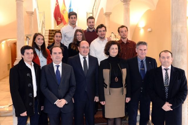 Pedro Antonio Sánchez: El programa ´Golondrina´ es una oportunidad para gente que consideramos nuestra y a la que debemos un reconocimiento - 1, Foto 1