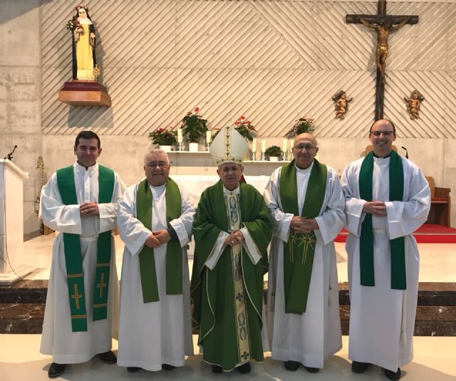 El Obispo de Gurué se reúne con su comunidad parroquial de origen, la de Santa Rosa de Lima de El Palmar - 1, Foto 1