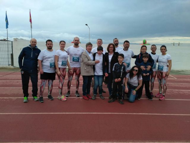 El Grupo Corremos por ti y sus Mallas de Músculos hacen suya la causa de  Los Ángeles - 1, Foto 1