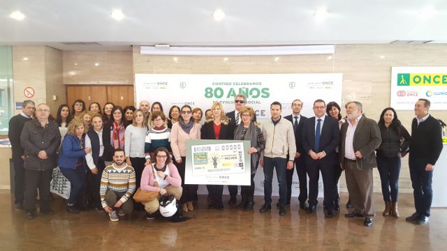 La consejería de Familia colabora en fomentar la igualdad y contra la violencia de género en mujeres con discapacidad - 1, Foto 1