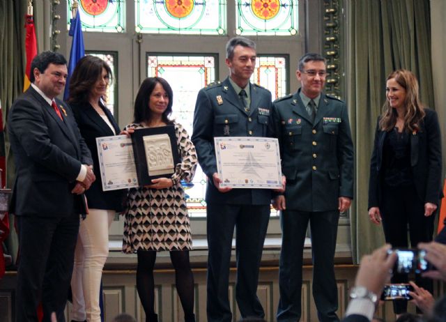 La Dirección General de la Guardia Civil y la Dirección General de la Función Pública de la Región de Murcia galardonadas con el premio nacional de prevención de riesgos laborales 'PREVER 2018' - 1, Foto 1