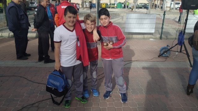 El Colegio Reina Sofía y el IES Prado Mayor de Totana se proclamaron campeones regionales de Petanca de Deporte Escolar, Foto 5