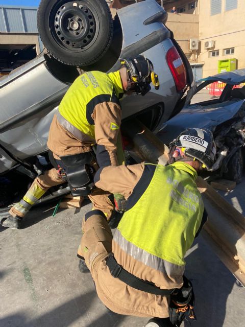 Bomberos de Murcia miden su capacidad de respuesta en accidentes de tráfico - 3, Foto 3