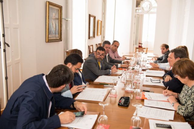 La Junta de Gobierno fomenta la participación creando los Consejos de Comercio y de Igualdad - 2, Foto 2