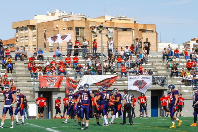 Crónica 1/4 Final Murcia Cobras. Serie A. Cobras 35-16 Voltors - 3, Foto 3