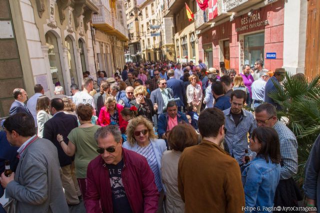 El Casco Histórico y las diputaciones se llenaron de música y animación por las Cruces de Mayo - 1, Foto 1