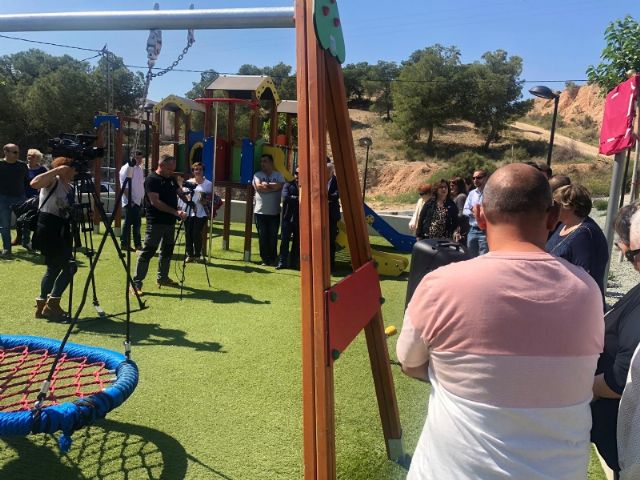 The name of Gins Snchez Cnovas "El Palomo" is given to the new green areas and children's playground built in the San Jos neighborhood, in compliance with the plenary agreement, Foto 7