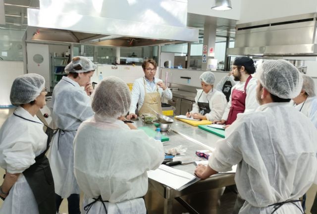 Los talleres de cocina 'Gastrojueves' se centran la próxima semana en ceviches, tartares y comida saludable - 1, Foto 1