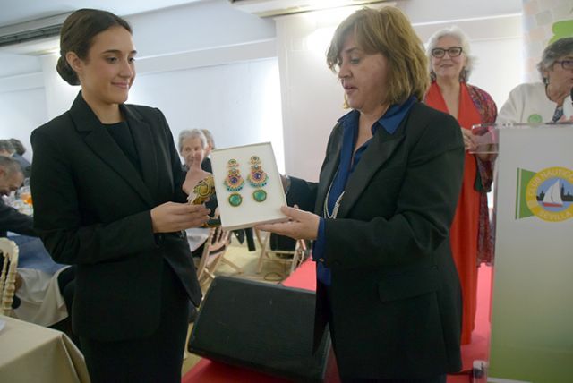 Gala benefica en Sevilla . Se celebró en Sevilla la primera gala benéfica de la Asociación «Capaz de ser» - 5, Foto 5