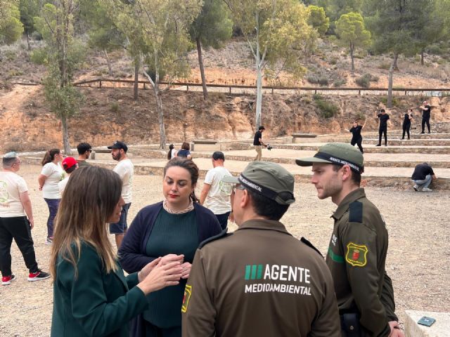 Usuarios de Assido se vuelcan con el cuidado del medio ambiente en El Valle - 2, Foto 2