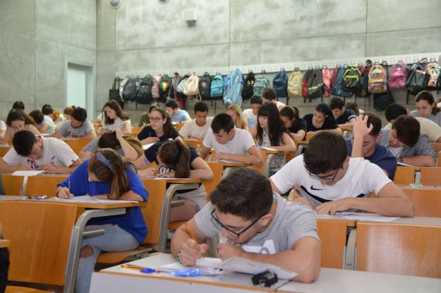 Millar y medio de estudiantes se examinan desde el viernes en la UPCT para acceder a la Universidad - 1, Foto 1