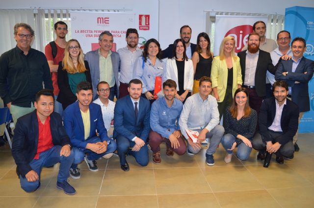 Los jóvenes murcianos apuestan por los sectores del comercio y del ocio para emprender - 1, Foto 1