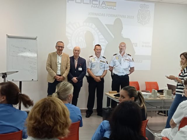 Ribera Hospital de Molina organiza una jornada para formar al personal ante cualquier signo de violencia - 1, Foto 1