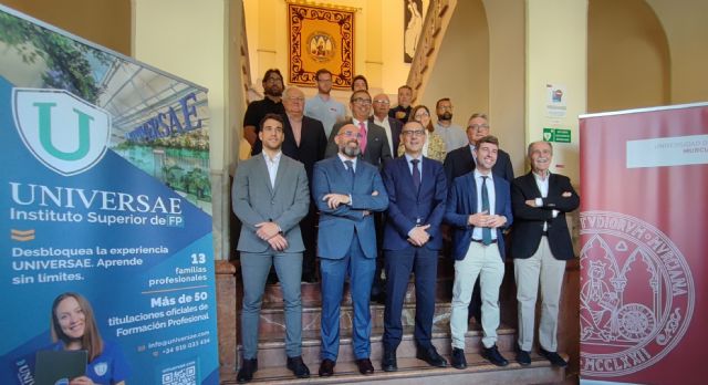 UNIVERSAE y la Universidad de Murcia constituyen una nueva Cátedra para promover la innovación tecnológica en la educación y el deporte - 4, Foto 4