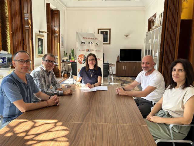 Ayuntamiento y Afemac renuevan el convenio de atención socio sanitaria de la población infanto juvenil - 1, Foto 1