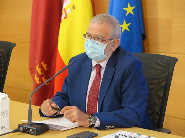 Alberto Castillo destaca la labor esencial de los medios de comunicación durante la crisis sanitaria en la presentación del anuario del Colegio de Periodistas - 3, Foto 3