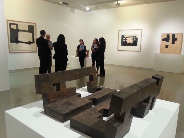 El Museo Regional de Arte Moderno de Cartagena ofrece este mes de agosto nuevos talleres en torno a la exposición de Chillida - 1, Foto 1