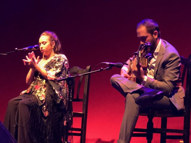 Los jóvenes del flamenco hacen vibrar al antiguo mercado público - 1, Foto 1