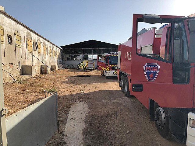 Incendio de una granja porcina en Puerto lumbreras - 1, Foto 1