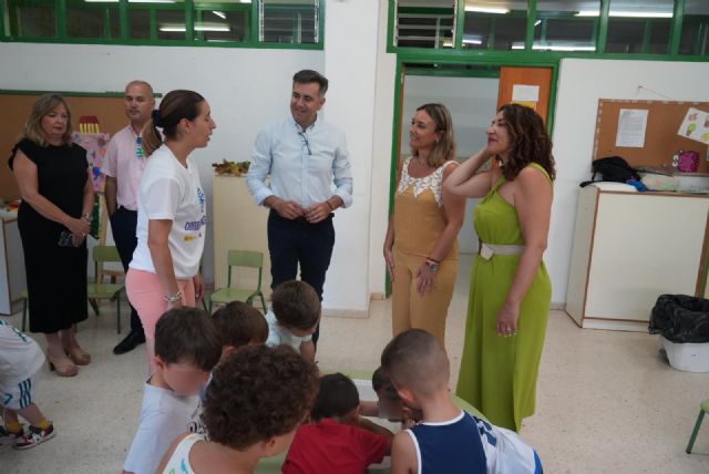 Más de 11.000 menores participan este verano en las escuelas de conciliación de la CARM - 1, Foto 1