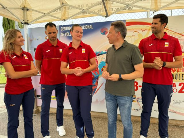 La pareja olímpica de vóley playa integrada por Tania Moreno y Daniela Álvarez, formadas en el CIVP de Lorca, hace historia en París 2024 - 1, Foto 1