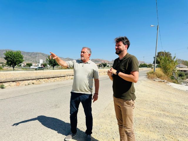 El Ayuntamiento de Lorca invierte más de 300.000 euros en distintas e importantes mejoras en la pedanía del Campillo El Ayuntamiento de Lorca invierte más de 300.000 euros en distintas e importantes mejoras en la pedanía del Campillo
