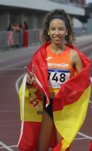 Fátima Hernández, 19ª del mundo Fátima Hernández, 19ª del mundo