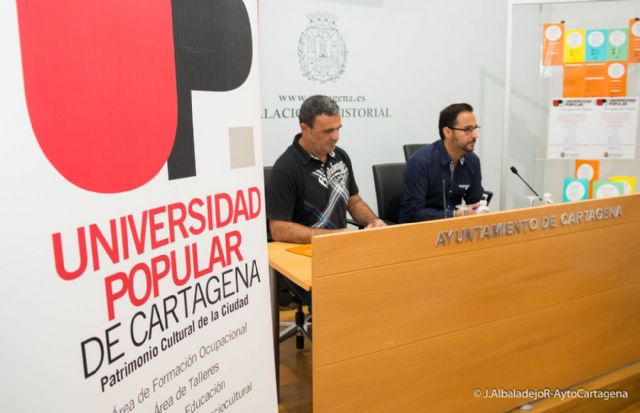 El Ayuntamiento continúa acercando los cursos y talleres de la UP a los barrios y diputaciones - 1, Foto 1