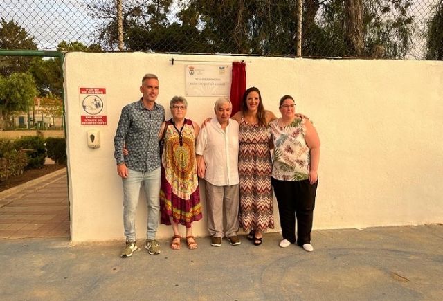 Merecido homenaje a Raimundo Jiménez Ramírez tras casi cincuenta años dedicado al balonmano en Águilas - 2, Foto 2