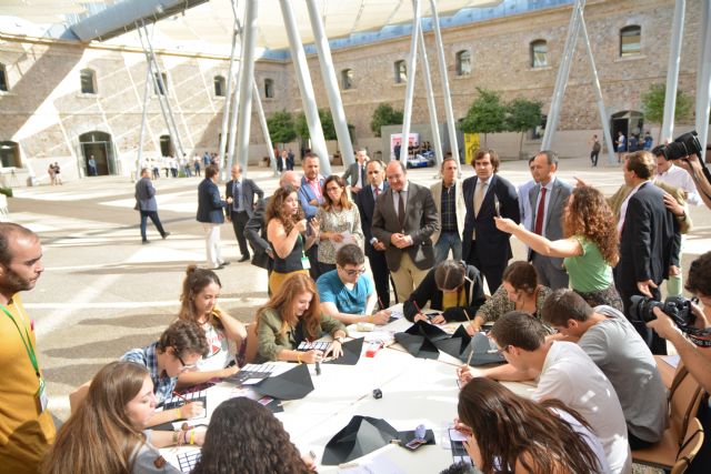 Estudiantes de la UPCT muestran sus desarrollos tecnológicos en el Día de la Persona Emprendedora - 1, Foto 1