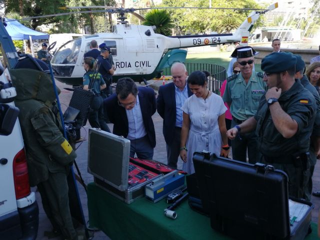 Exhibición de medios de las distintas especialidad es de la Guardia Civil - 2, Foto 2