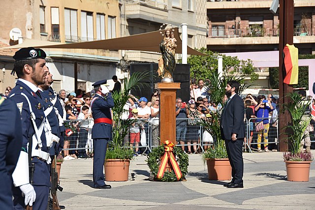 Más de 200 personas participan en la Jura de Bandera para personal civil celebrada en Alcantarilla - 2, Foto 2