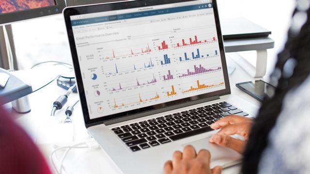 El 88% de los directivos españoles considera que los datos juegan un papel fundamental en las conversaciones de negocios - 1, Foto 1