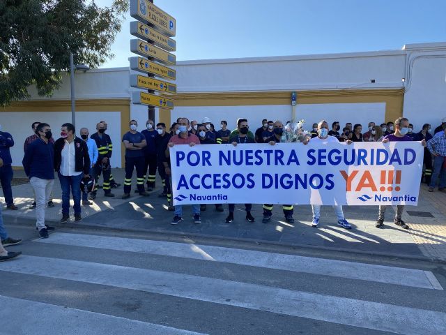 MC asiste al homenaje del trabajador de Navantia fallecido por atropello y exige al PP que actúe, de una vez, para garantizar la seguridad de los trabajadores - 2, Foto 2