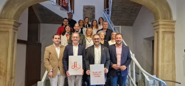 Una delegación de jóvenes cofrades lorquinos presentarán en Ceuta la candidatura de Lorca para acoger el X Encuentro Nacional de Jóvenes de Hermandades y Cofradías - 2, Foto 2