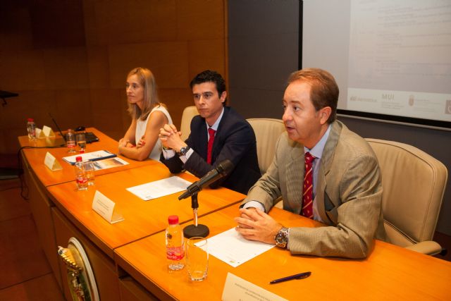 IBERDROLA presenta a los ingenieros técnicos industriales el sistema de redes inteligentes de distribución eléctrica que aporta información al instante de suministro y ciberdatos - 2, Foto 2